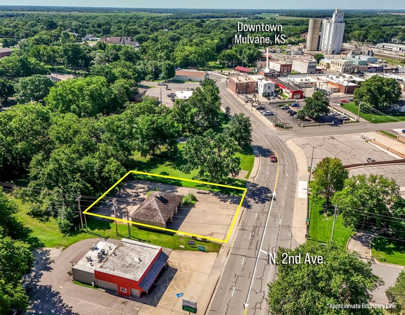 220 2nd , Mulvane, KS 67110