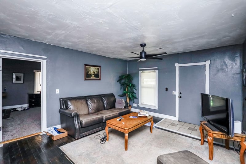 1501 Wichita , Wichita, KS 67213