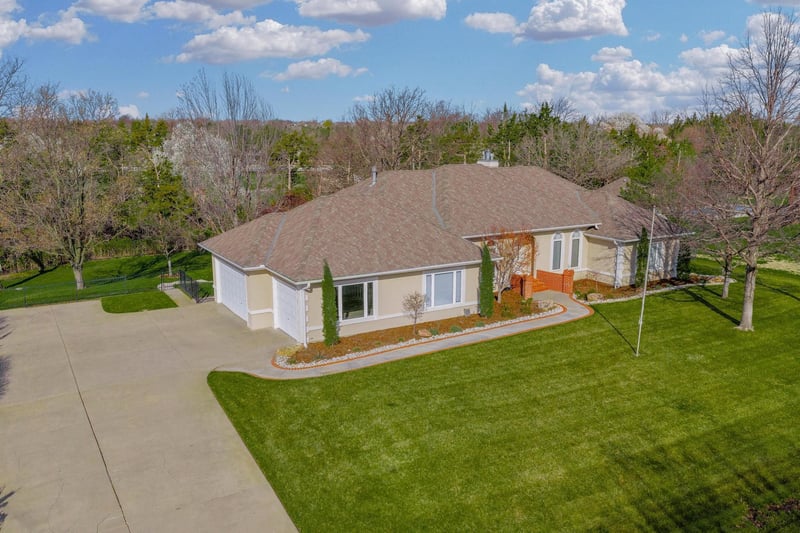 1501 Castle Rock, Wichita, KS 67230
