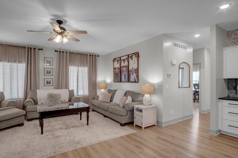 8857 Hidden Ln, Park City, KS 67147