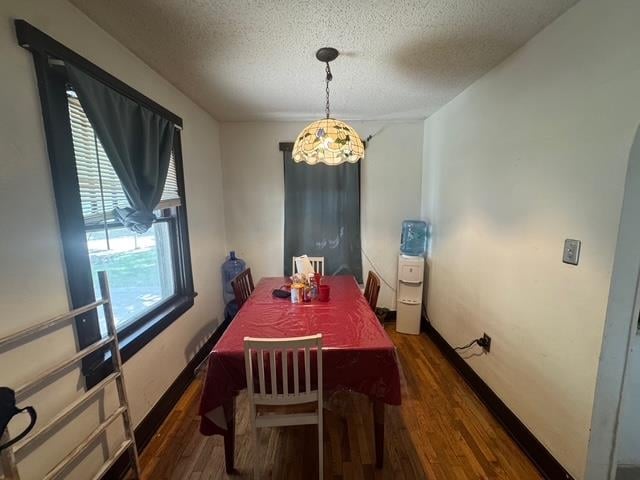 615 Broadview Ave, Wichita, KS 67218