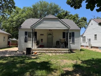 615 S Broadview Ave, Wichita, KS 67218