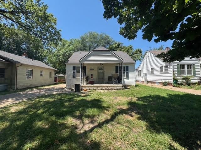 615 Broadview Ave, Wichita, KS 67218