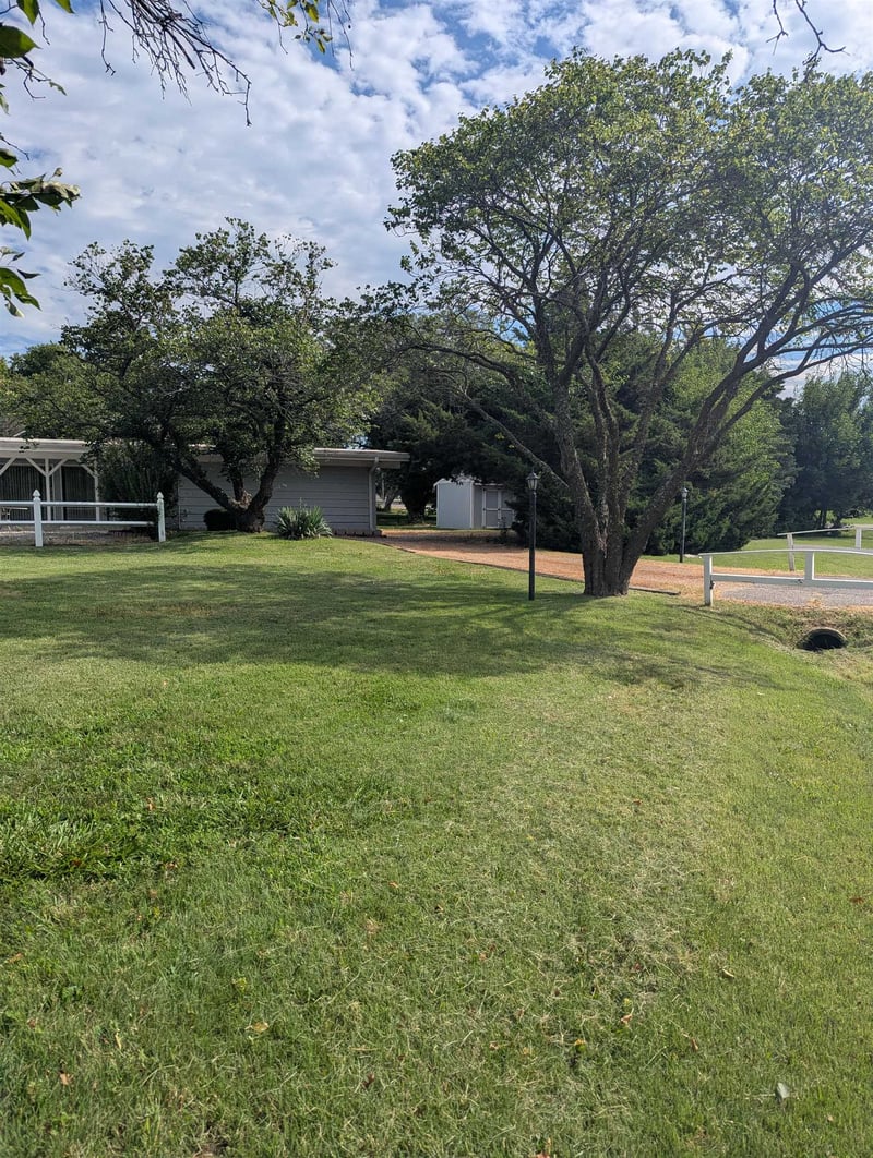 11600 Wilshire , Wichita, KS 67207