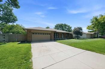 1422 N Rutgers St, Wichita, KS 67212
