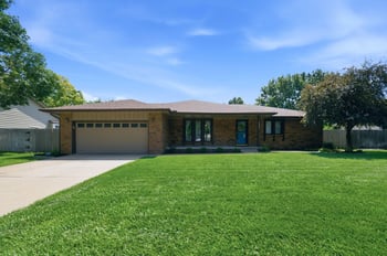 1422 N Rutgers St, Wichita, KS 67212