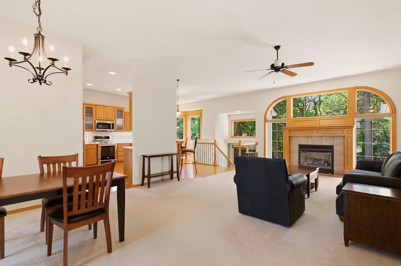 14137 Bluegrass Ct, Wichita, KS 67235