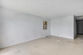 7037 W Frazier, Wichita, KS 67212