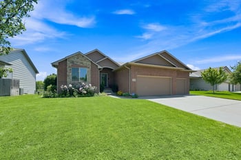 8741 W Conrey, Wichita, KS 67205