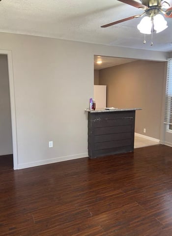 3933 E Ross Pky, Wichita, KS 67210