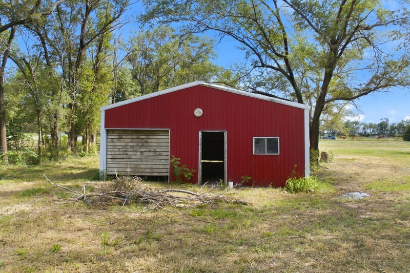 8901 Exposition St, Haysville, KS 67060-7905
