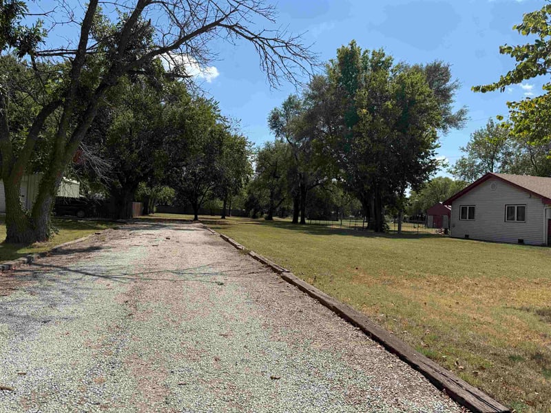 1801 W 53rd St N #1819 W 53rd St N, Wichita, KS 67204