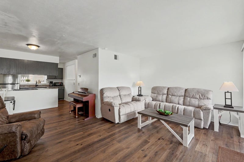 5566 S Gold St Unit 200, Wichita, KS 67217