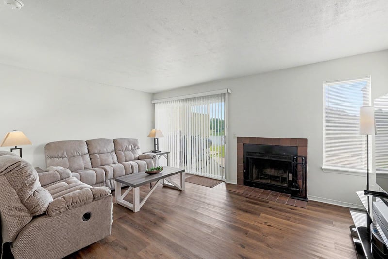 5566 S Gold St Unit 200, Wichita, KS 67217