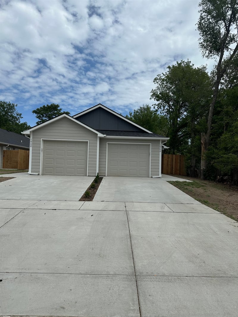 1019 Spruce , Wichita, KS 67214
