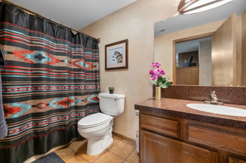 331 S Limuel Ct, Wichita, KS 67235
