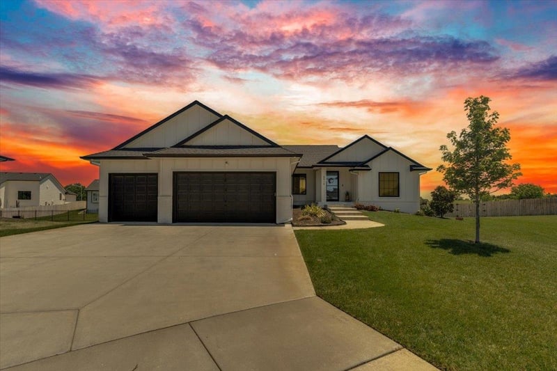 5919 Kollmeyer , Wichita, KS 67205