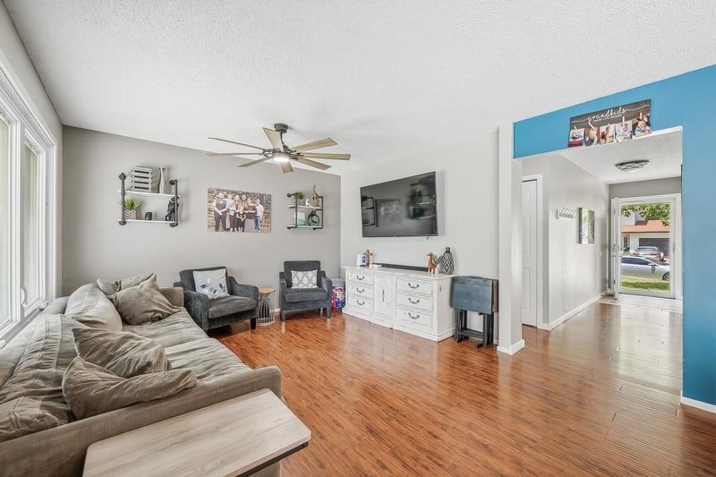 1740 Kessler , Wichita, KS 67203