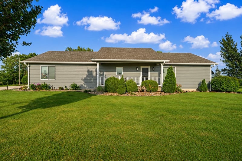 5201 Ohio St, Salina, KS 67401