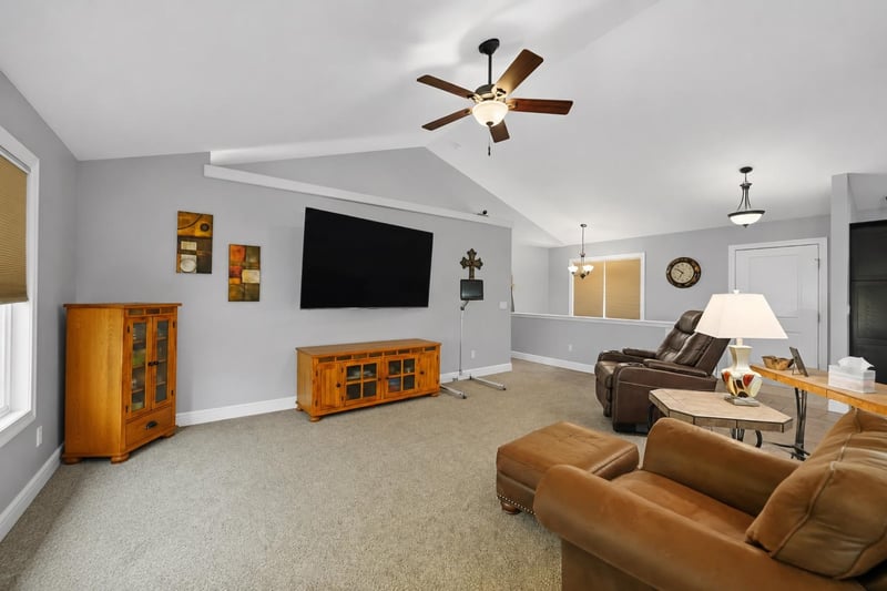 5201 Ohio St, Salina, KS 67401