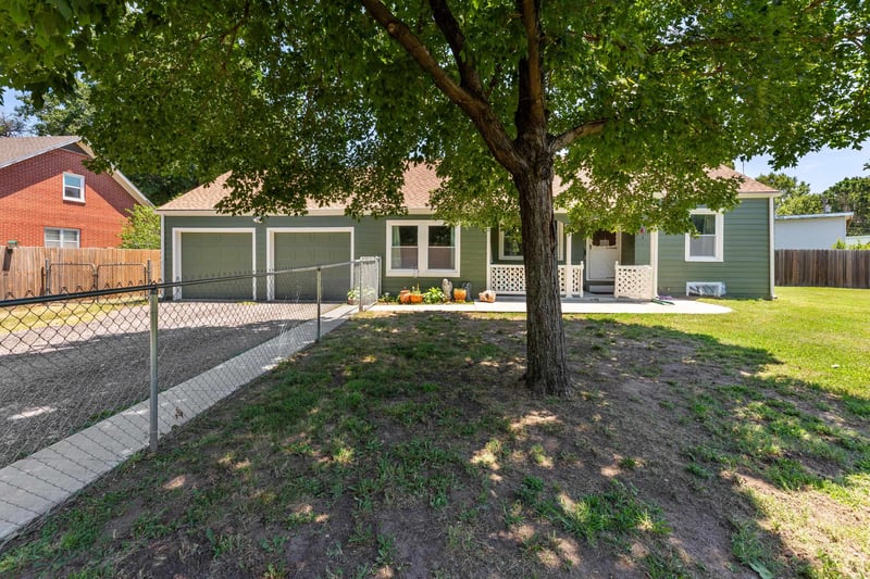5030 Seneca , Wichita, KS 67204