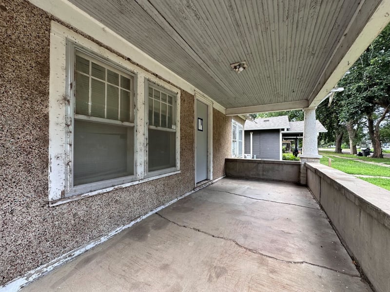 1310 B , Arkansas City, KS 67005