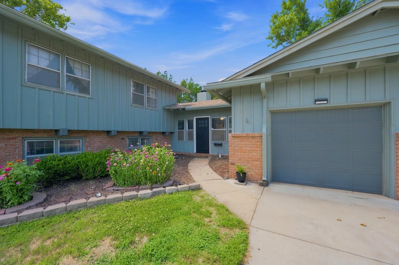 6202 E 10th St N, Wichita, KS 67208