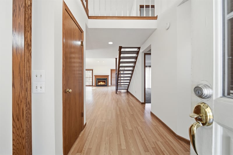 8018 Woodspring Way, Wichita, KS 67226