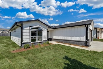 4304 N Sunny Ct, Wichita, KS 67205