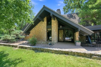 2405 N Redbud Ln, Wichita, KS 67204