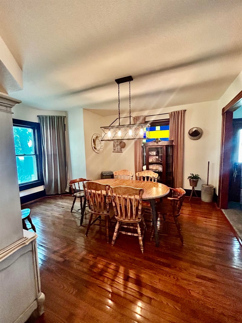 1408 Meridian , Peck, KS 67120