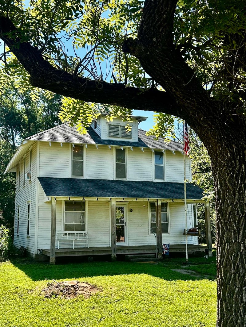 1408 Meridian , Peck, KS 67120