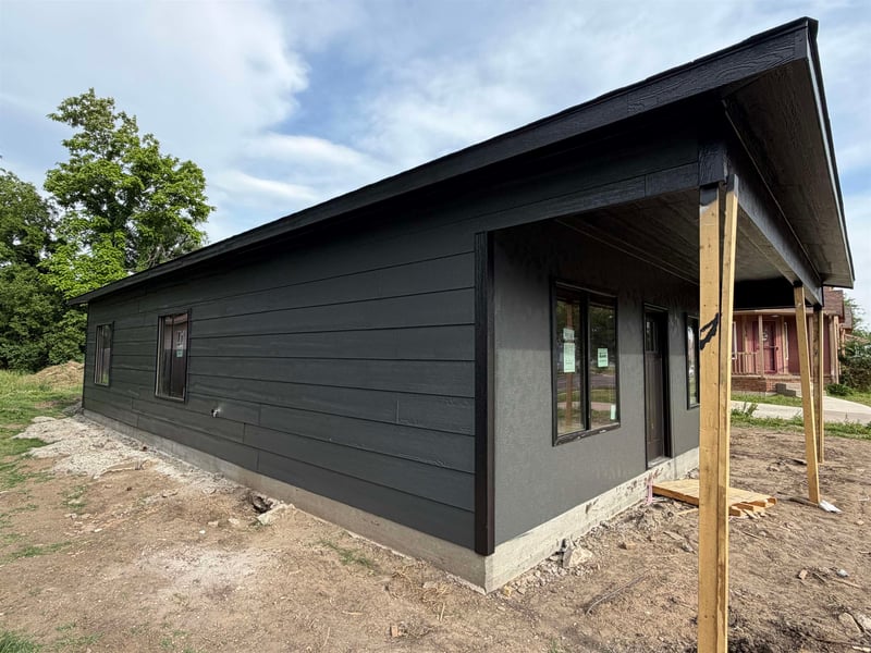 1036 Cleveland , Wichita, KS 67214