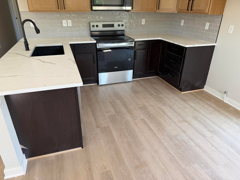 1036 Cleveland , Wichita, KS 67214