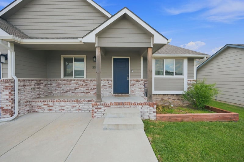 3031 Susan Ln, Mulvane, KS 67110