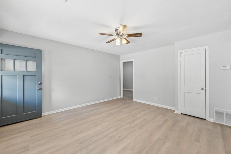 1234 Chautauqua Ave, Wichita, KS 67214