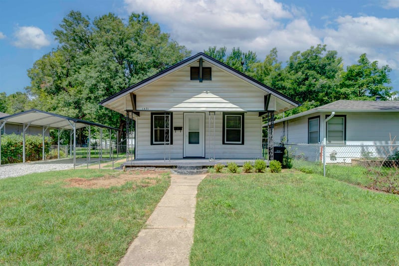 1431 3rd , Arkansas City, KS 67005