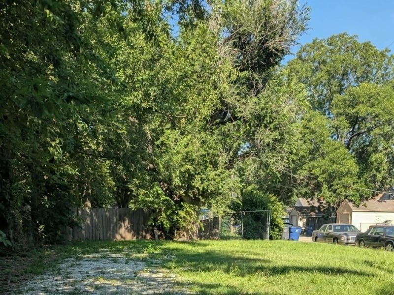 1501 S Palisade, Wichita, KS 67213