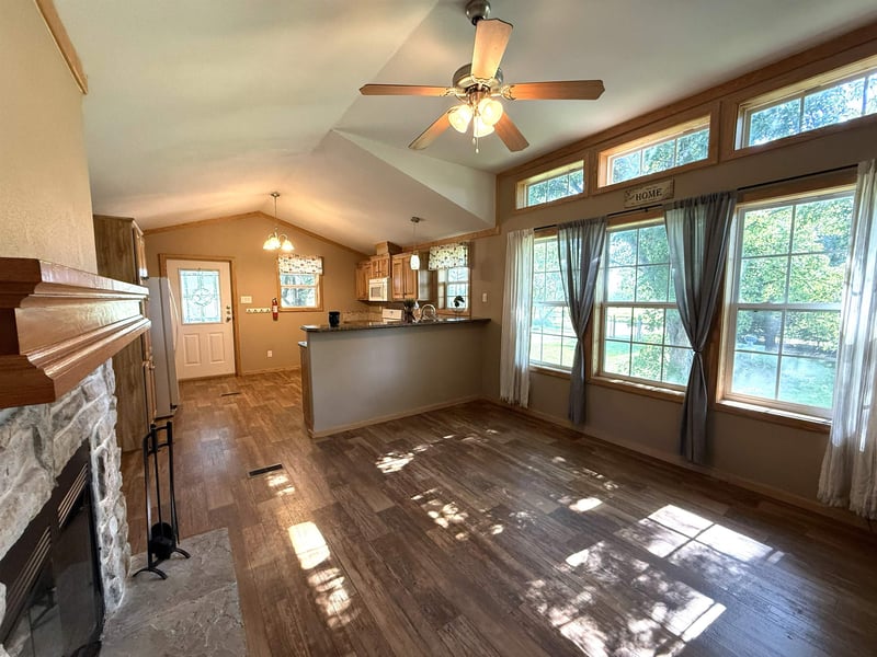 951 170th Rd, Minneapolis, KS 67467
