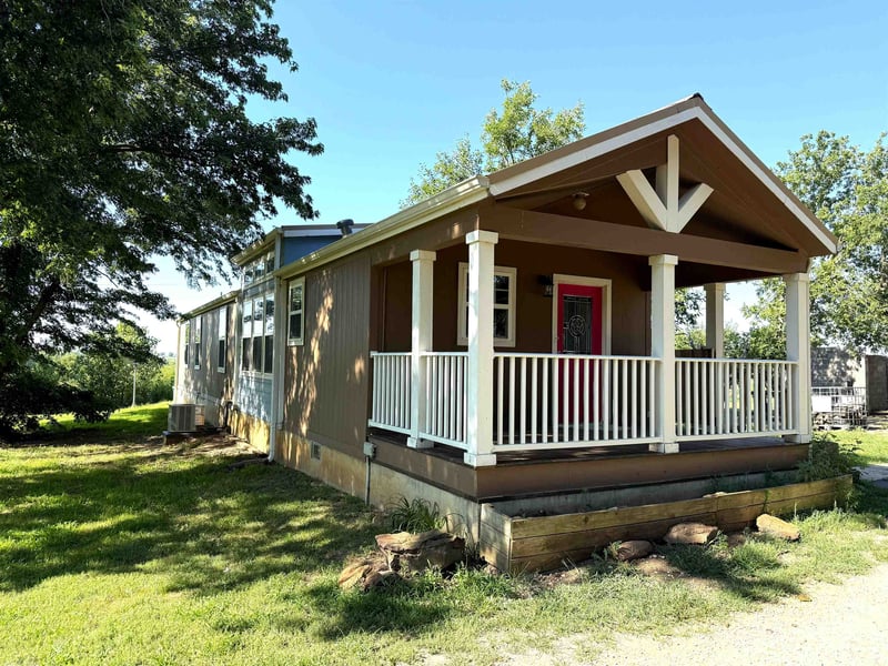 951 170th Rd, Minneapolis, KS 67467