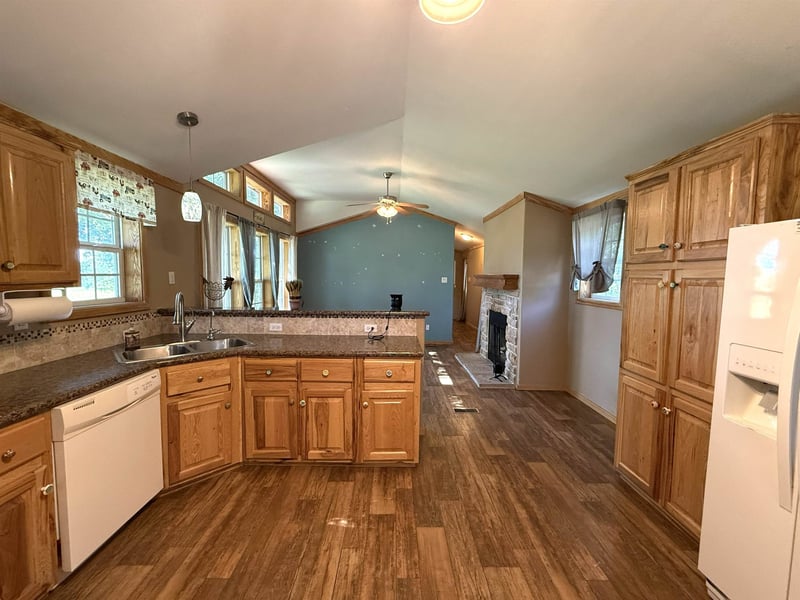 951 170th Rd, Minneapolis, KS 67467