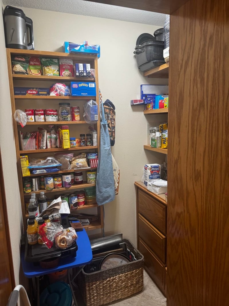 1835 Megan Cir, El Dorado, KS 67042
