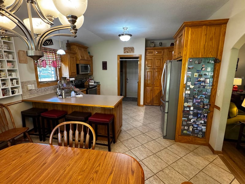 1835 Megan Cir, El Dorado, KS 67042