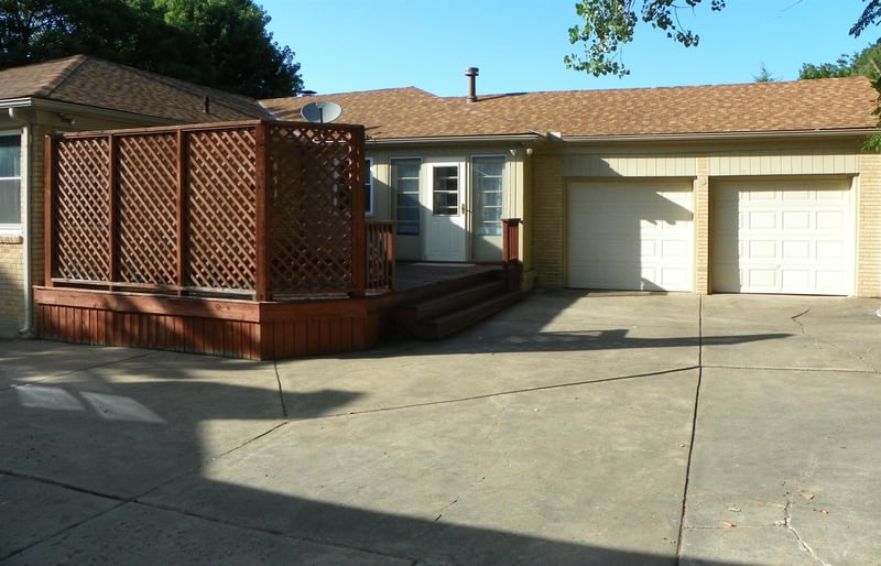 214 Brookside Pw, Wichita, KS 67208-4409