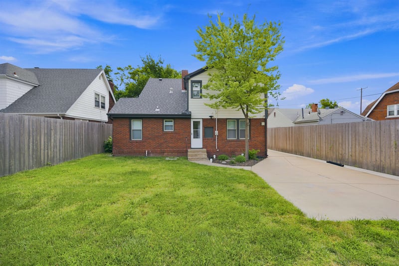353 Oliver , Wichita, KS 67208
