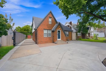 353 N Oliver, Wichita, KS 67208