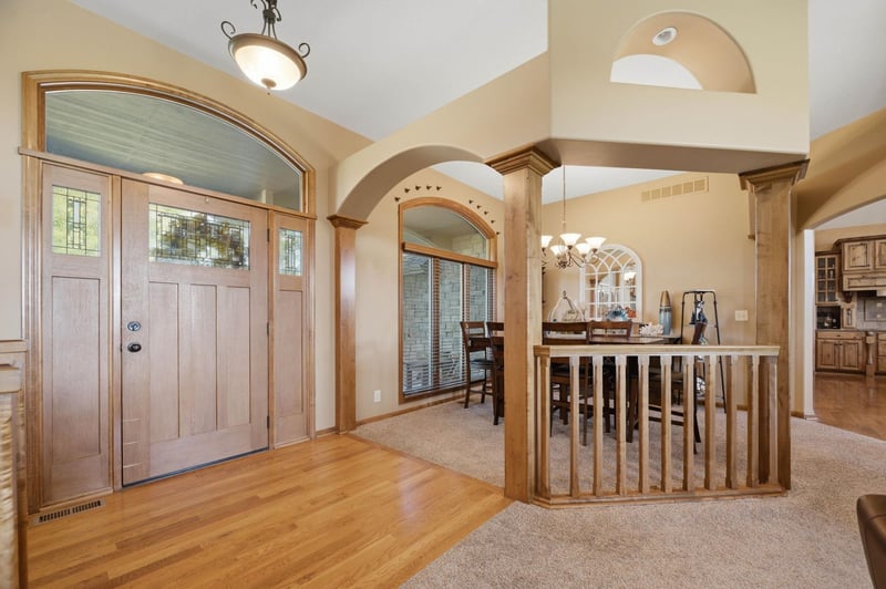 1717 Elk Ridge Ave, Goddard, KS 67052