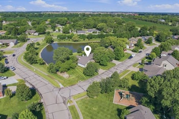 1335 S Threewood St, Wichita, KS 67235