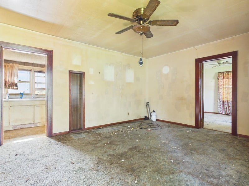 425 S Kansas Ave, Anthony, KS 67003