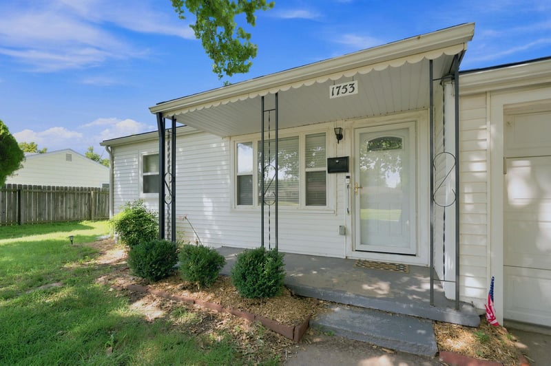1753 Saint Paul Ave, Wichita, KS 67203